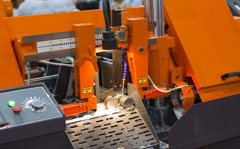 新都龙门带锯床具备哪些优点？